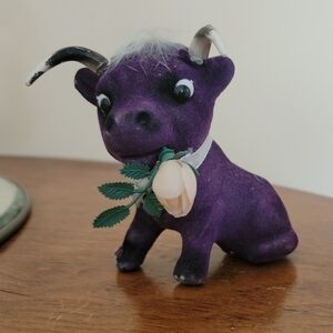 VTG Purple Flocked Bull